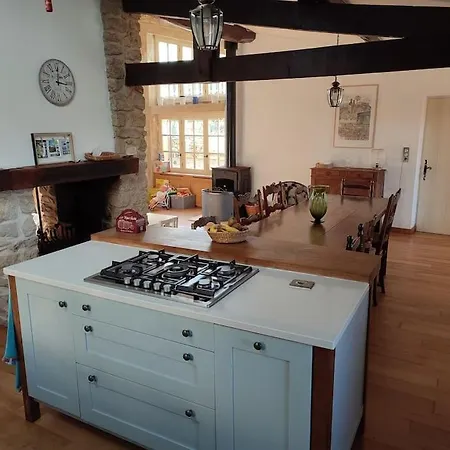 Charmante Avec Piscine Proche De St-emilion Holiday home
