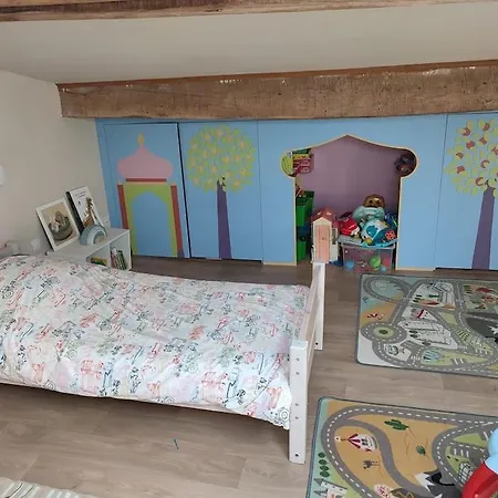 Charmante Avec Piscine Proche De St-emilion Holiday home Pellegrue